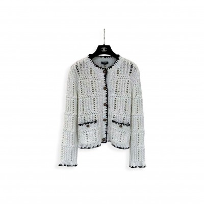 CHANEL CARDIGAN BEIGE 